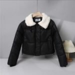 Elegant women’s jacket combining warmth, comfort, and modern style. ✨