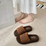 Lightweight women’s slippers designed for instant comfort with a feminine elegant touch 🌸 - Image 4